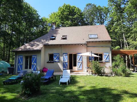 4 Bedroom House in a Private Wooded Estate