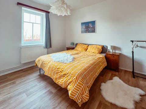 Apartment in a family house by the dam