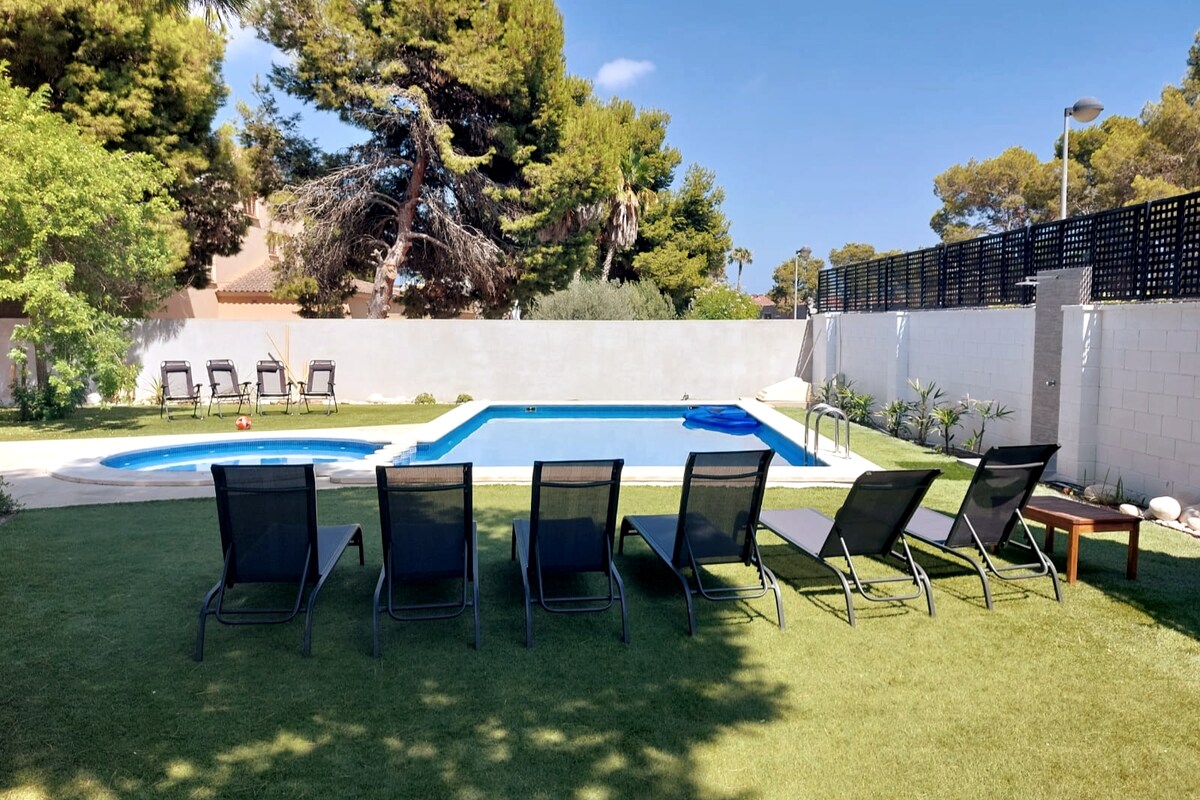 Villa Nube — view 2