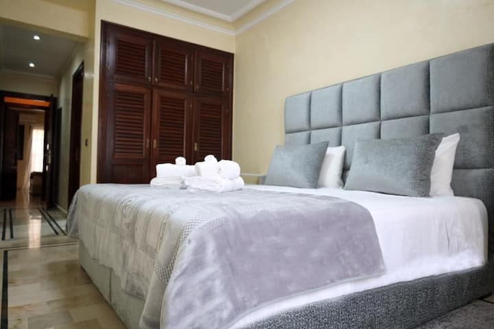 غرفة النوم 2