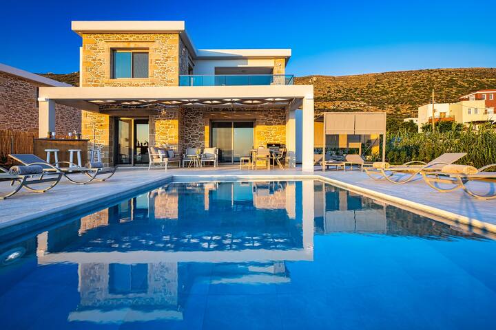 FREE breakfast-Prive Pool-Walk to Falassarna Beach gallery image 3