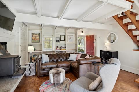 Adorable Historic Bungalow