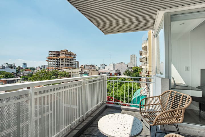 Studio apartment with balcony in Villa Crespo