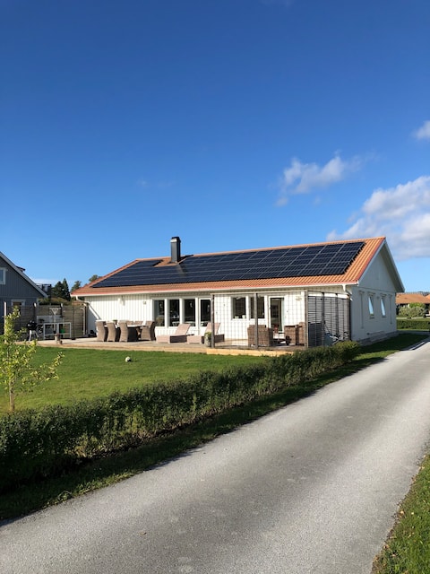 Family-friendly villa in Vibble Summer 2025