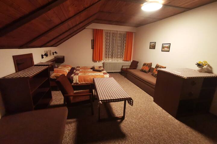 2. soba – s dva dodatna kreveta