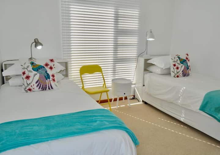 غرفة النوم 2