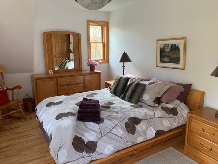 საძინებელი 1