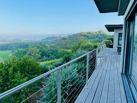 Villa in the heart of the vineyards
