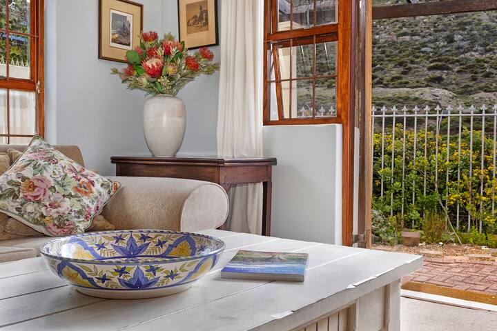 Family beach cottage, Cape Town gallery image 5