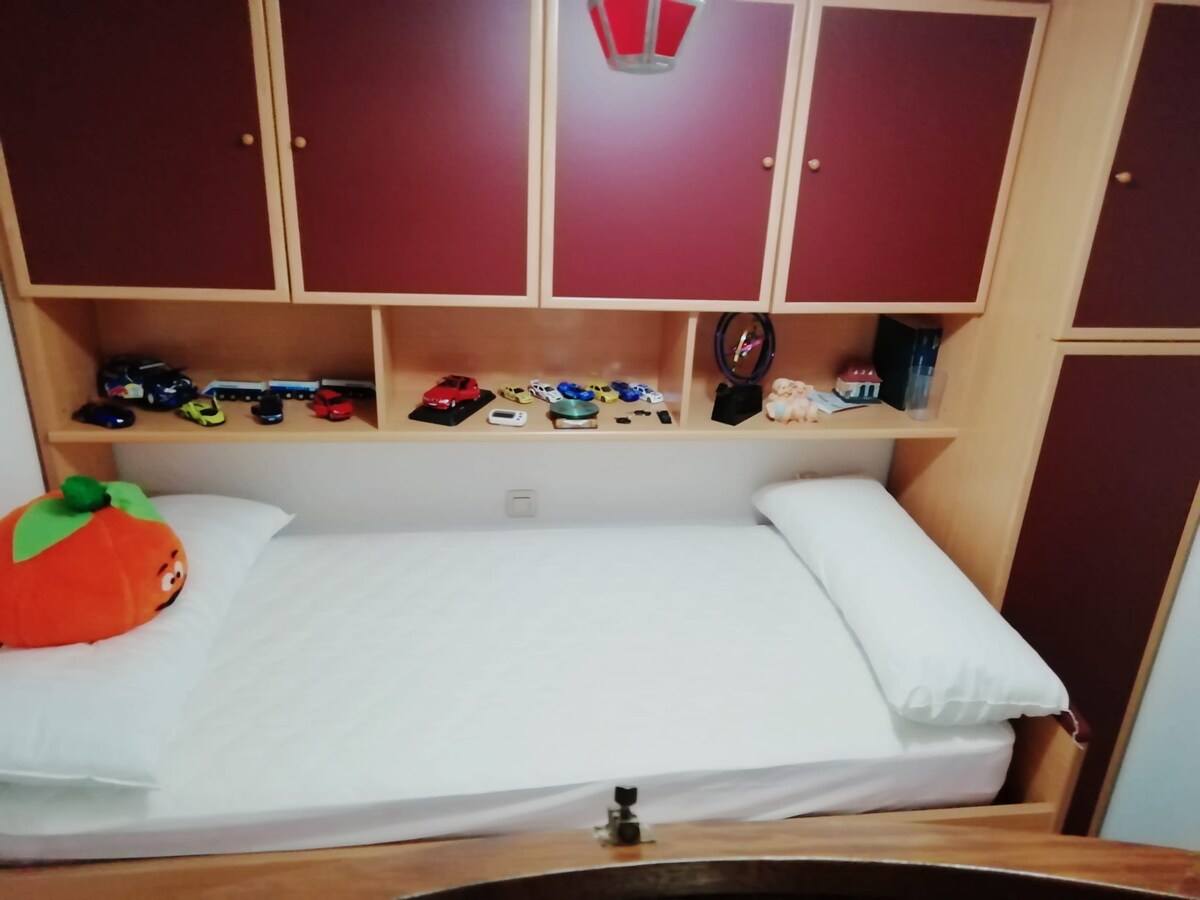 Спална соба 2