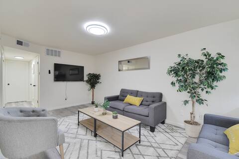 NEW! Central 2-BR Condo in Marysville