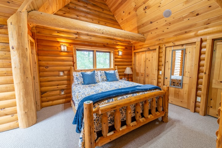 Chambre de niveau supérieur avec lit King Size
