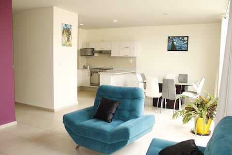 Propiedad de Airbnb exitosa: Modern home with pool facing industrial area en Colonia Fraccionamientos