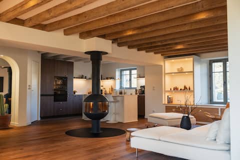 Top Airbnb: Les Biches, large family home in Loire Valley à Noyers Sur Cher