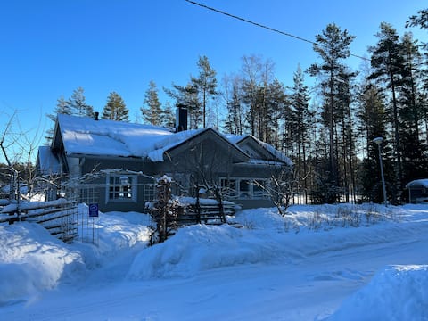 Nature peace on the lake - cottage & beach sauna