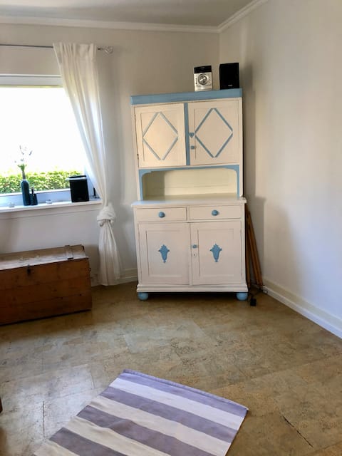 Top performing Airbnb: Bright pretty apartment in Durlach in Karlsruhe