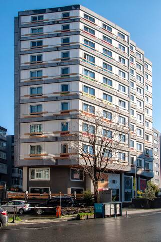 Lux. Premium City Central Metro/Metrobus 5 Min. gallery image 4