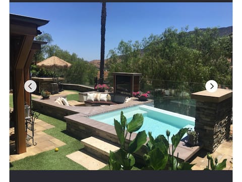 Gorgeous Entertainers home spa pool bbq fpit
