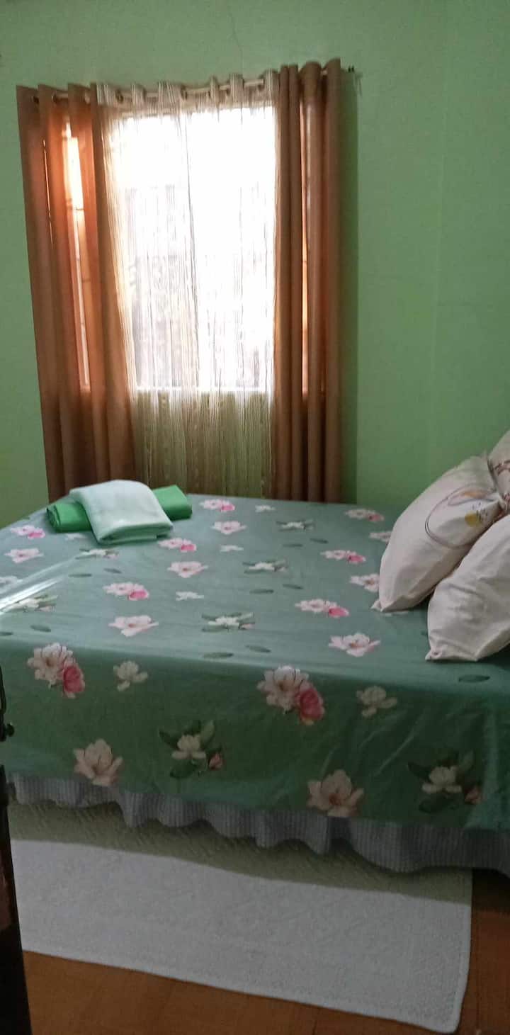 غرفة نوم 1
سرير كوين