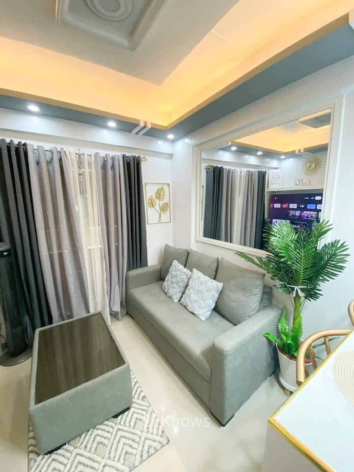 LuxeCondotel 1BR Apartments for Rent in Valenzuela, Metro Manila
