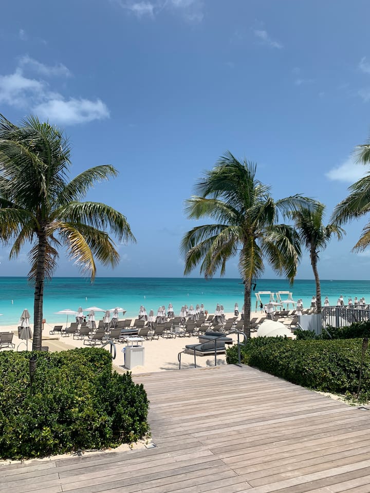 Studio Condo, Beach Access, Bimini (1st Floor) Condominiums for Rent