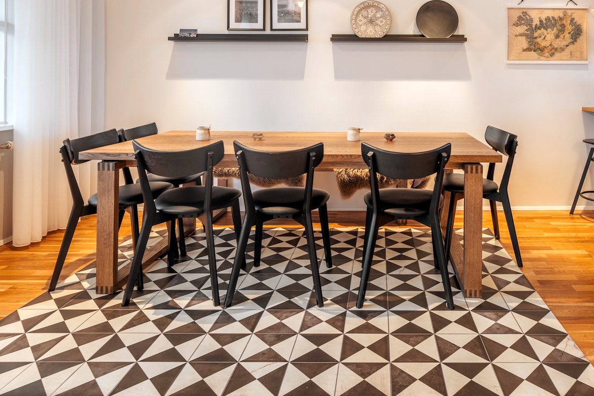 Fabulous Penthouse Apartment in the Heart of Reykjavik - Airbnb - Waterfront Penthouse Apartments In Iceland