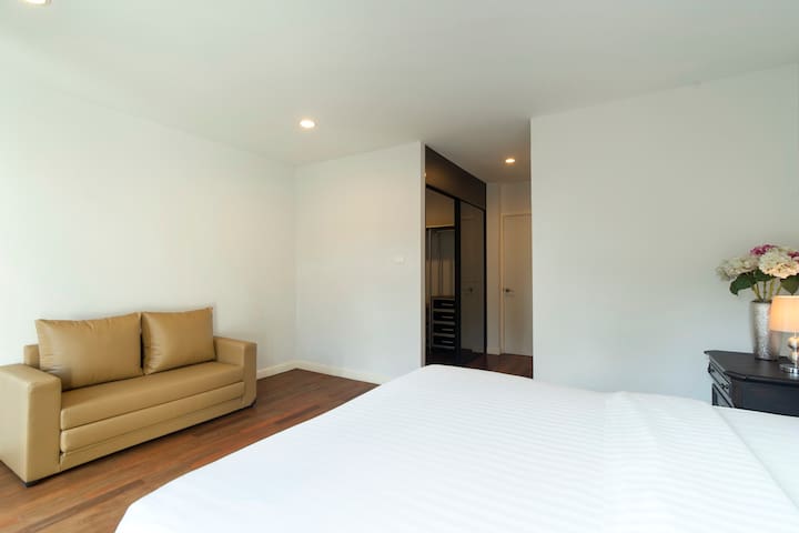 Breezy Haus In Asoke (Pool, walk to BTS/MRT) #VI gallery image 5