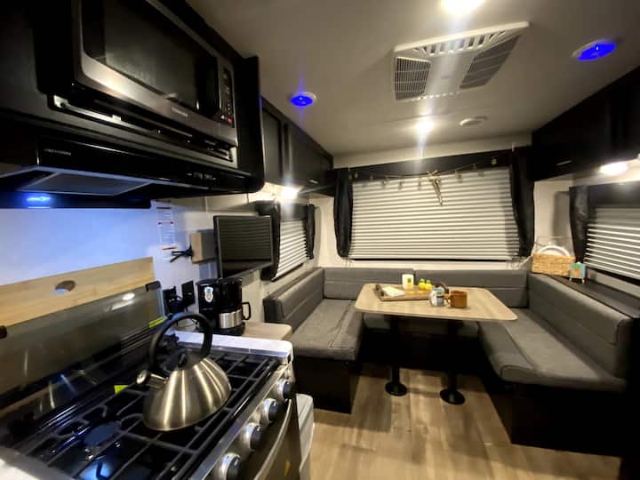 Welcome to our Cute & Cozy RV! - Campers/RVs for Rent in Port St. Lucie ...