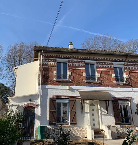 Apartment near Paris
