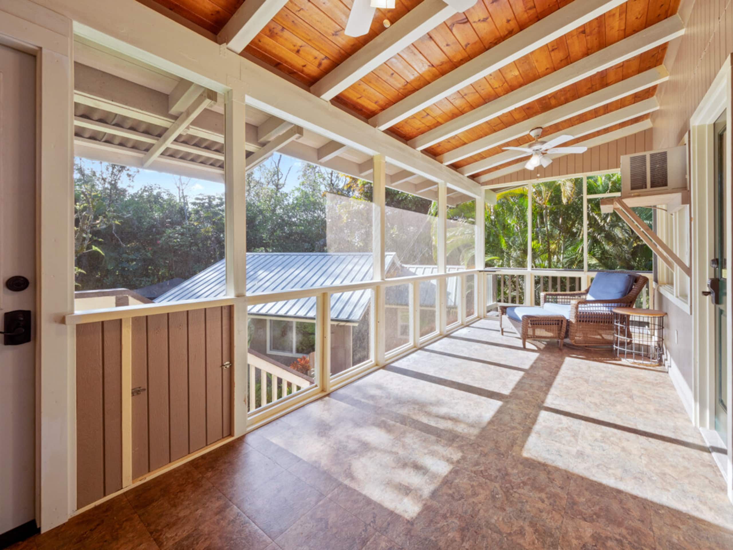 Home in Keaau · ★4.8 · 3 bedrooms · 6 beds · 2 private baths - Image 21