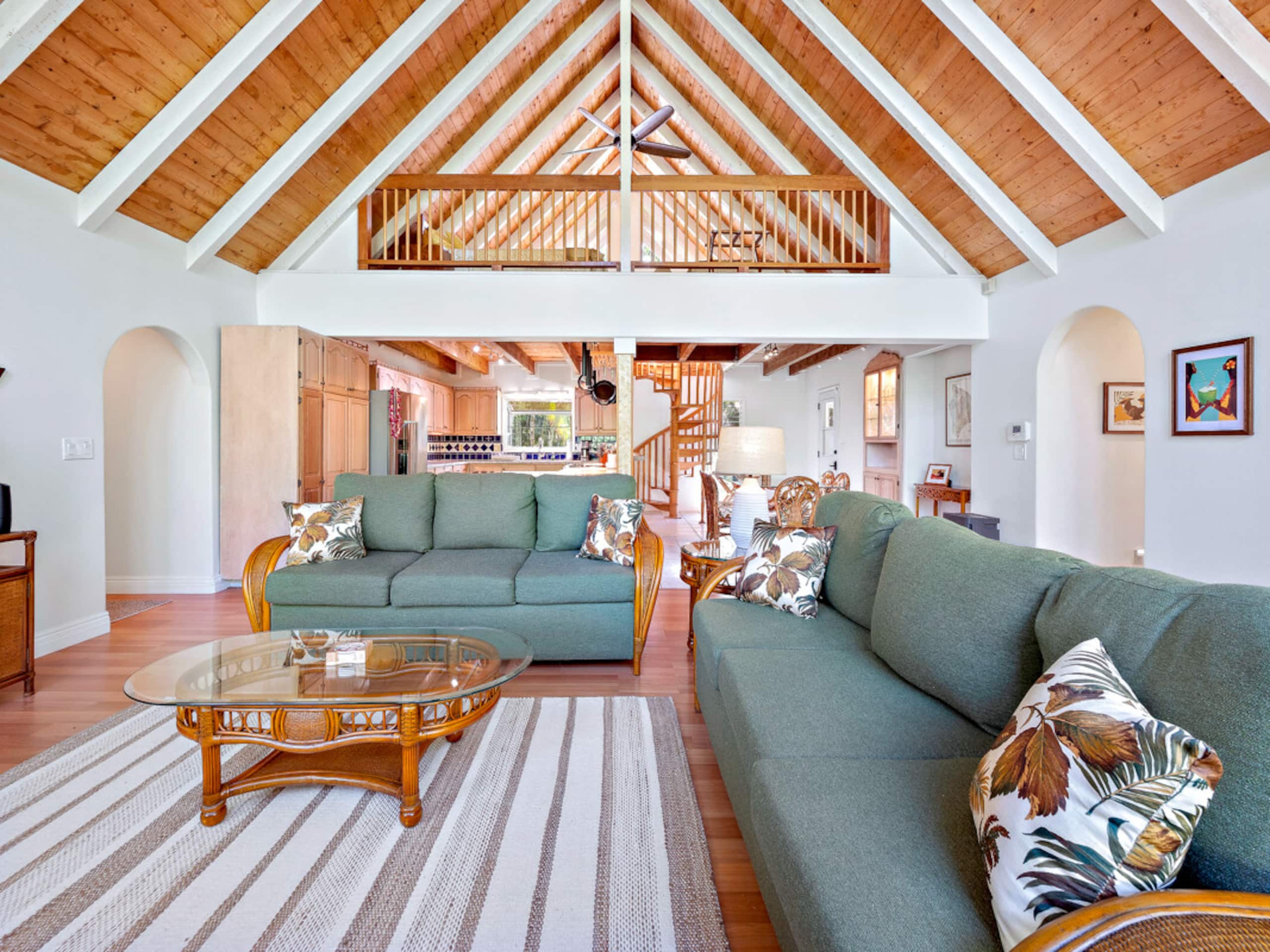 Home in Keaau · ★4.8 · 3 bedrooms · 6 beds · 2 private baths - Image 5
