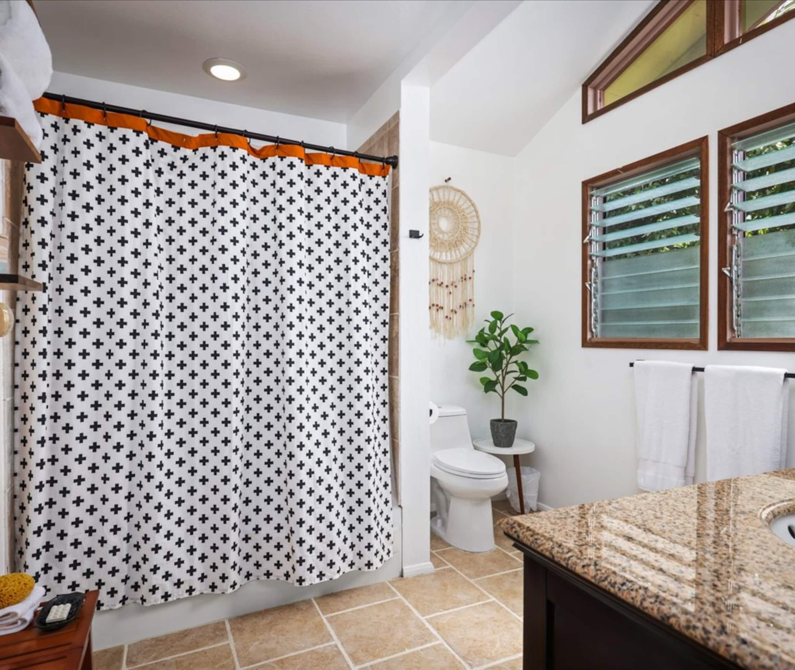 Home in Kailua-Kona · ★4.92 · 3 bedrooms · 5 beds · 2 baths - Image 21