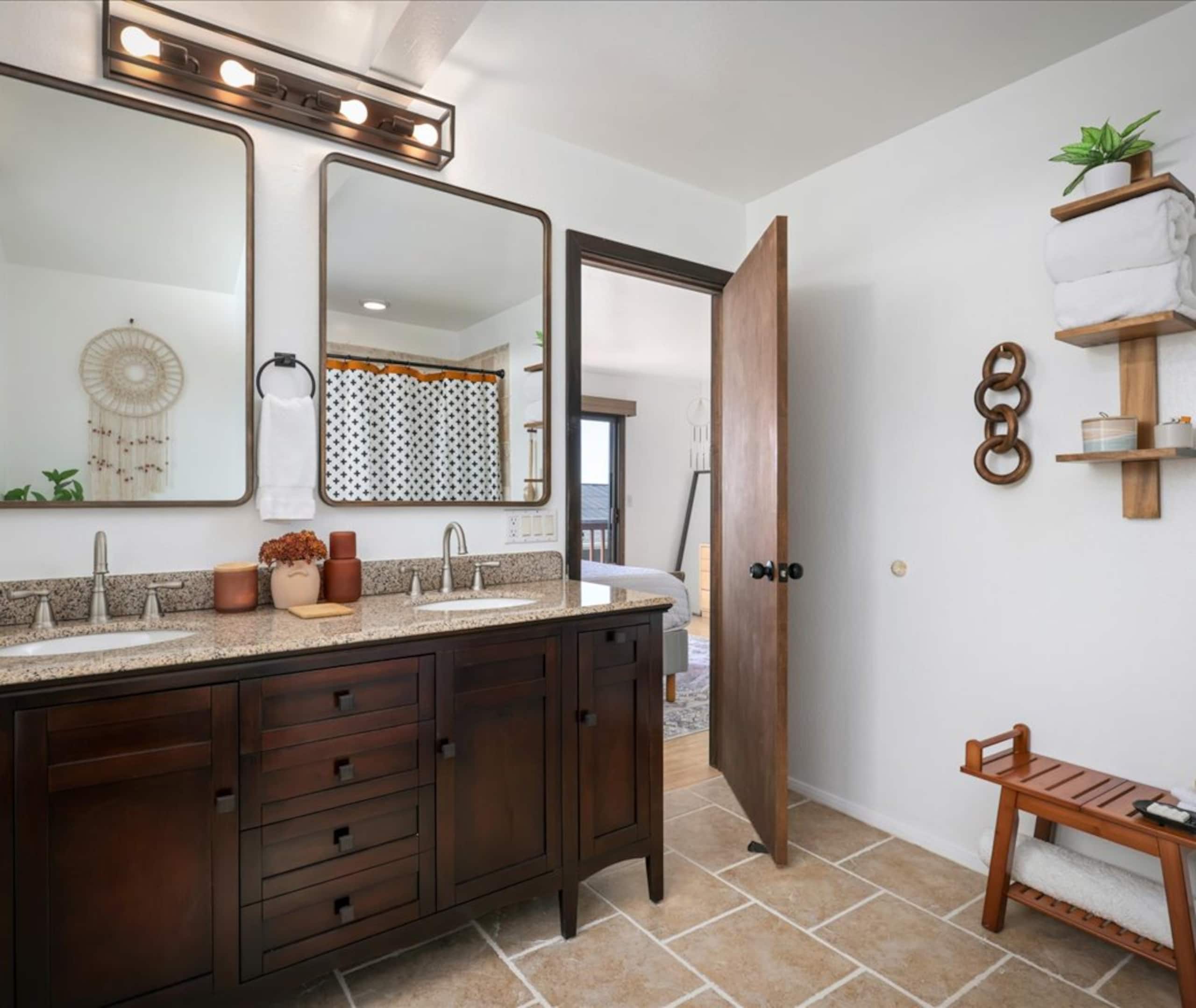 Home in Kailua-Kona · ★4.92 · 3 bedrooms · 5 beds · 2 baths - Image 22