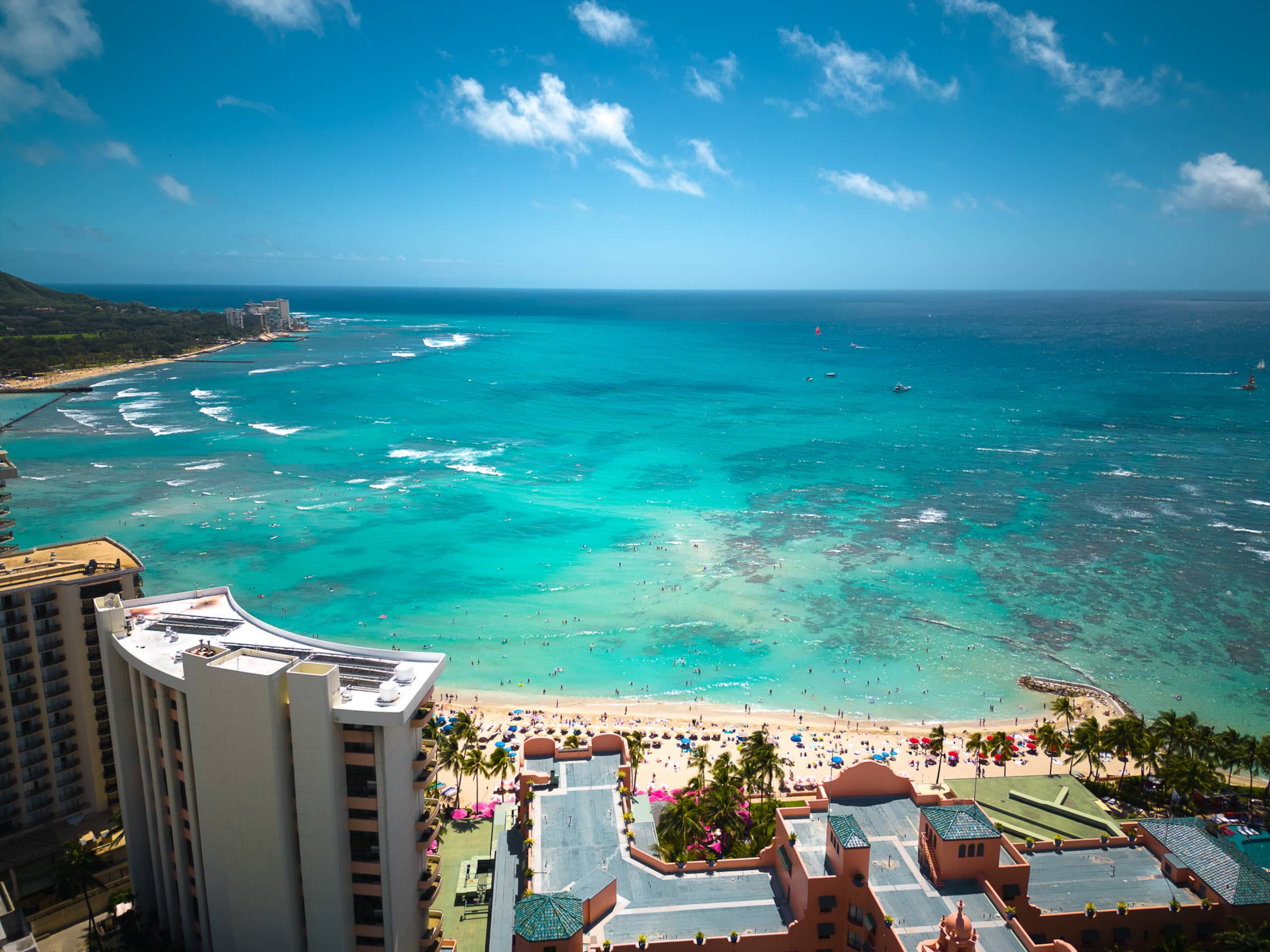 Condo in Honolulu · ★4.98 · 1 bedroom · 2 beds · 1 private bath - Image 47