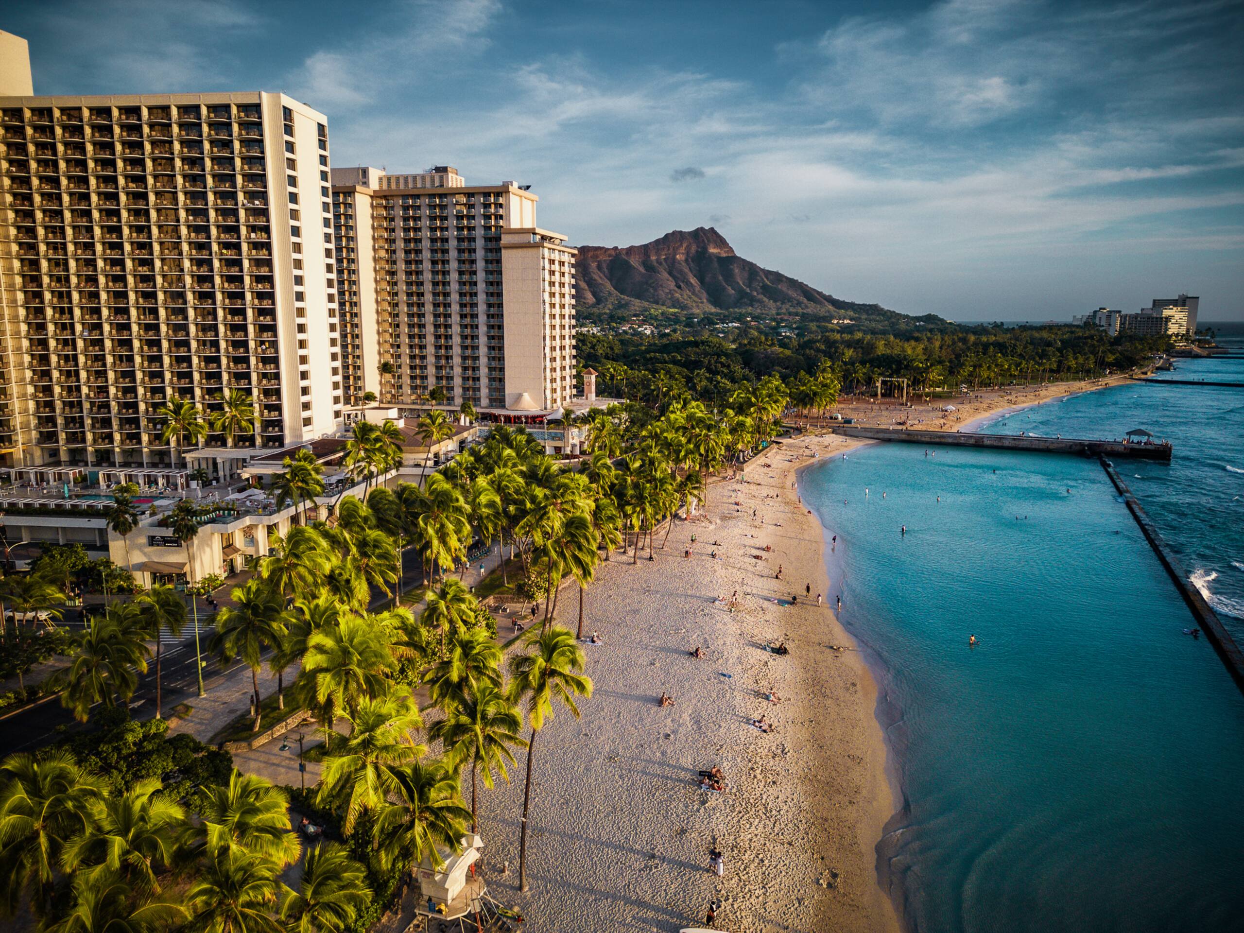 Condo in Honolulu · ★4.98 · 1 bedroom · 2 beds · 1 private bath - Image 50