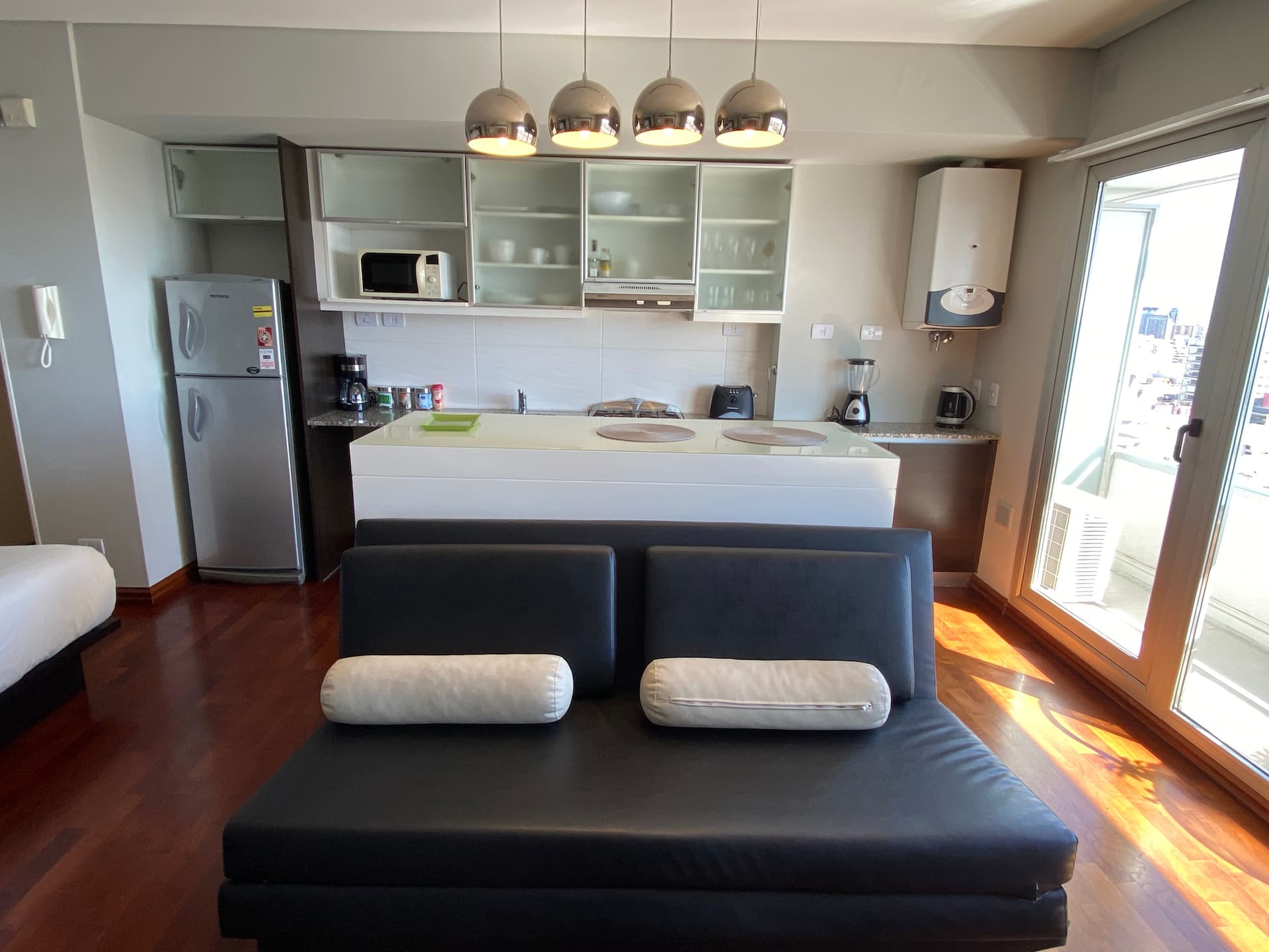 ★Amigo studio with great views - 18 floor ★