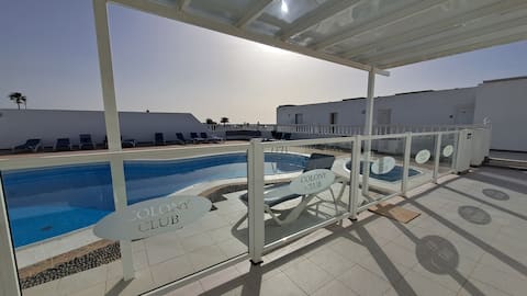 Top performing Airbnb: Great sea view apartment in Puerto del Carmen! in Tías