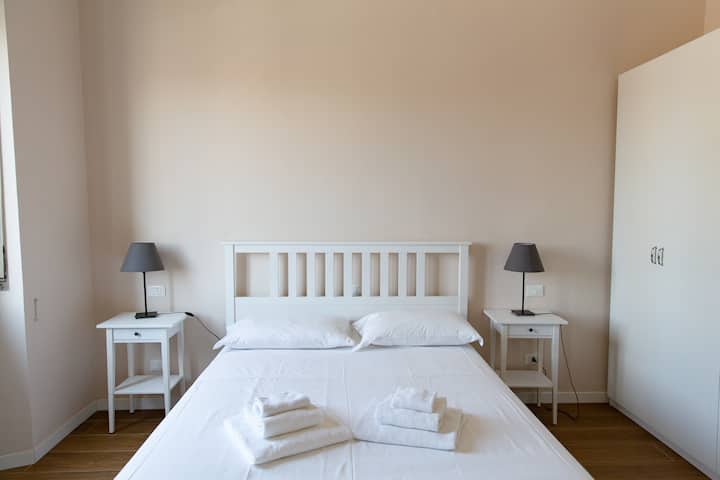 Comfy Apartment Near Fortezza Da Basso - Florence