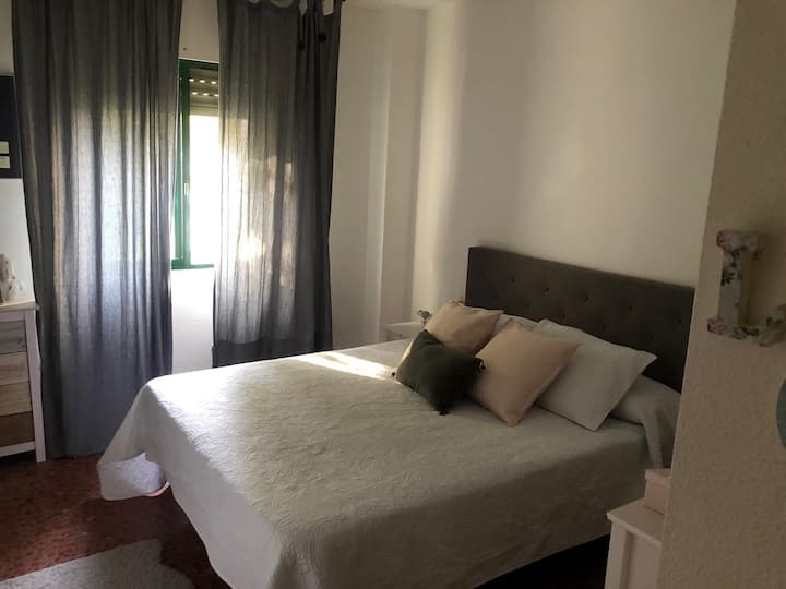 Piso En Urbanización De Lujo - Cádiz
