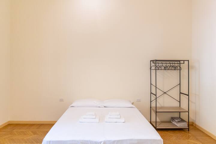 Large & Quiet 5BR Outside ZTL & 10min from Center gallery image 4