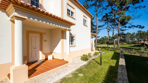 Anúncio popular: Apartment with golf course view em Amoreira