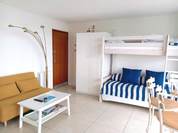 غرفة المعيشة