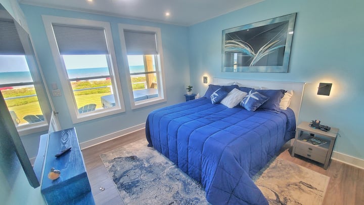 寝室2キングサイズベッド、読書灯、電話充電