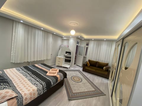 Large luxury residence at the heart of the city 3+1 with elevator