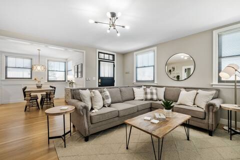 The White House on Main Street