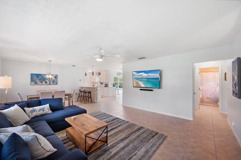 Top Airbnb: Paradise Palms our tropical oasis in Delray/Boca! in Delray Beach