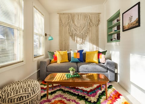 Top performing Airbnb: 1906 Platt Park Carriage House in Platt Park