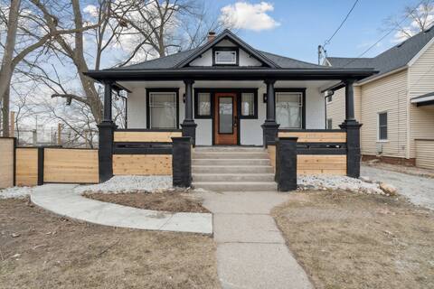 Emerald Square I 4 King Beds I 3 Bath I Loft Area