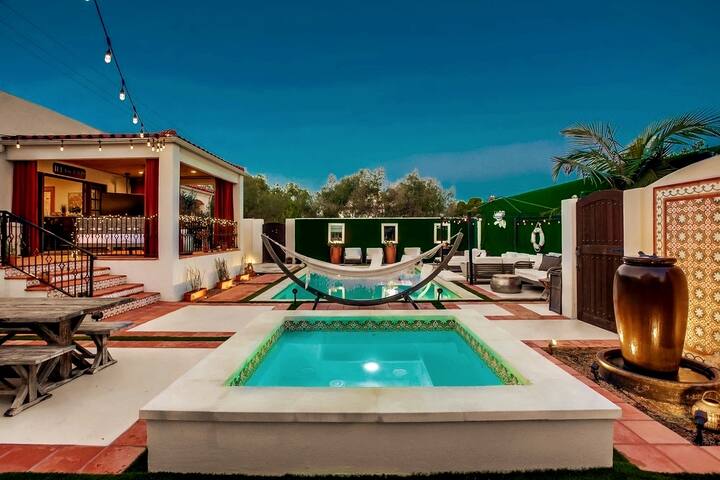 “1 to 16 Guests – Main House + Guest House & Pool” gallery image 2