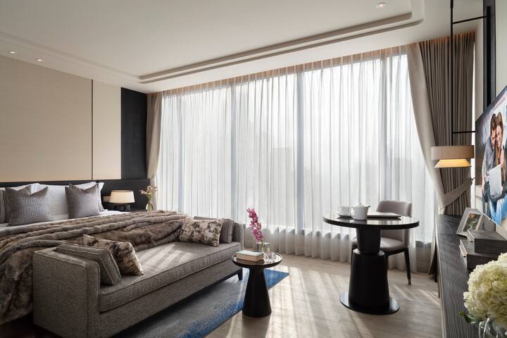 2-Bedroom Premier gallery image 3